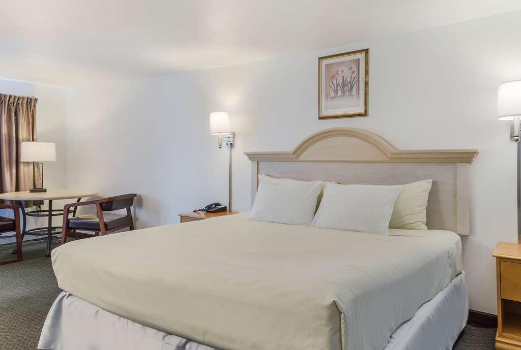 Americas Best Value Inn Hyannis Pokój zdjęcie
